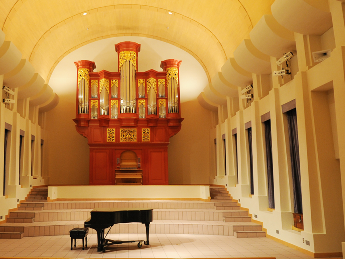 Baroque Pipe Organ