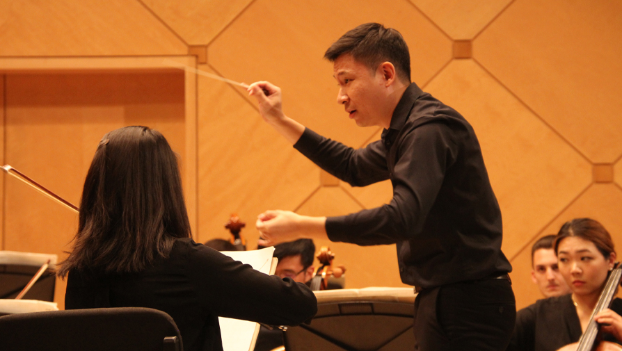 conductor and orchestra