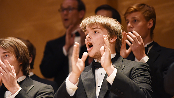  Canticum Bassum